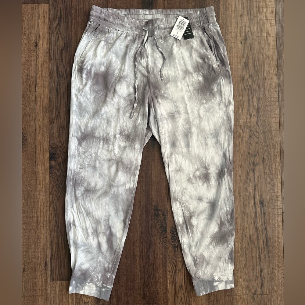 NWT Torrid Tie Dye Relaxed Fit Stretch Joggers Size 0, 12